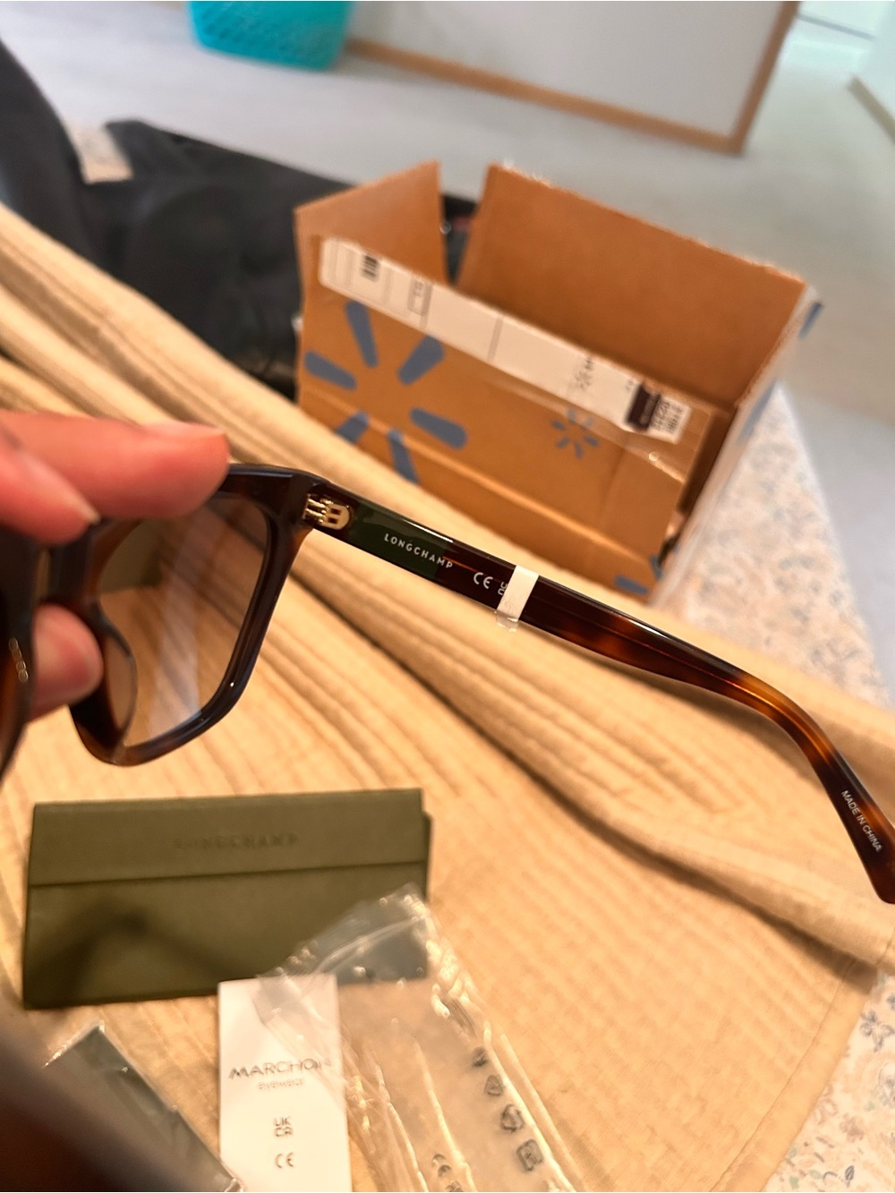 Moncler Tortoiseshell Sunglasses with Olive Case - Picture 5 of 6
